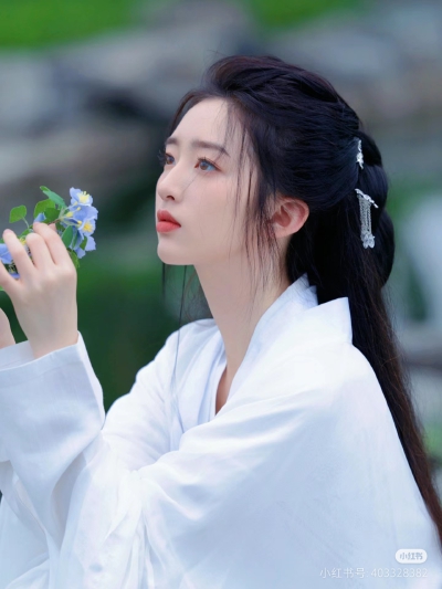 邓恩熙