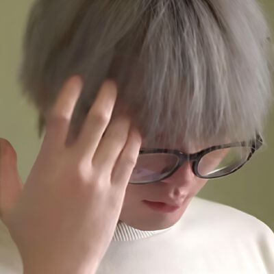在下竟着了迷吻了你