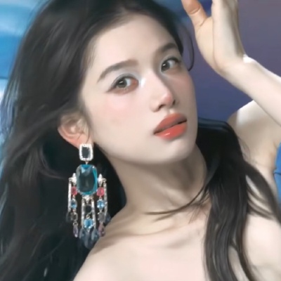 张婧仪