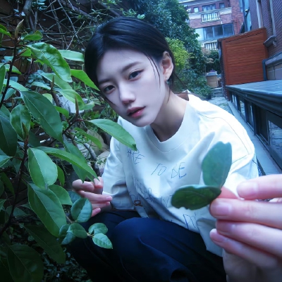 氛围感女头