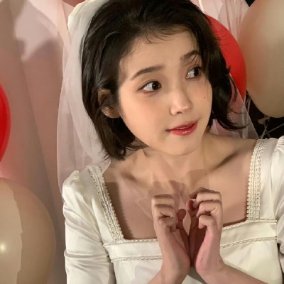 IU の 头像