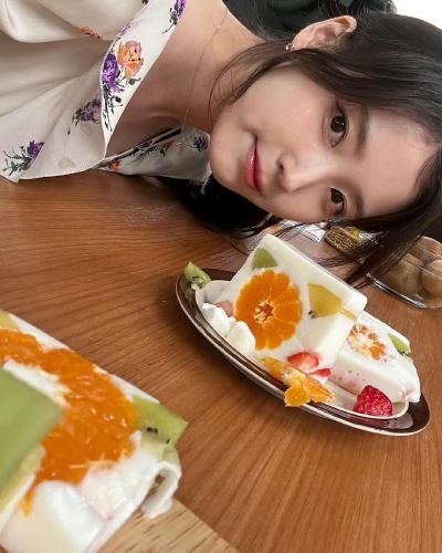 IU の 头像