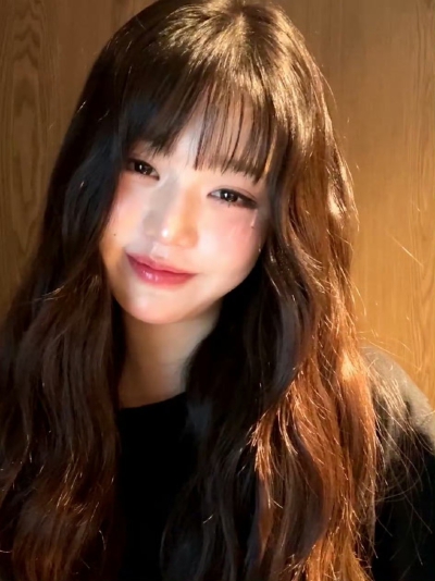 张元英