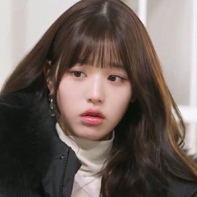 张元英
