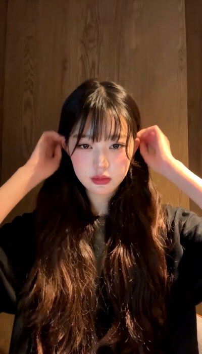 张元英