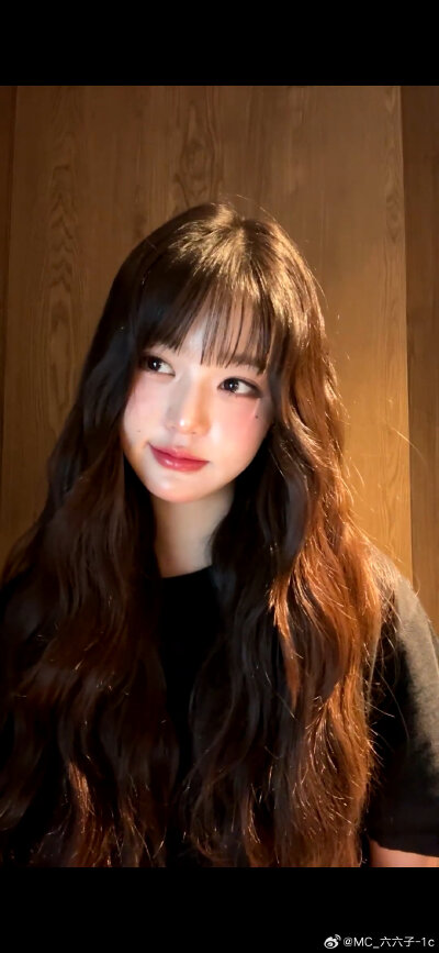 张元英