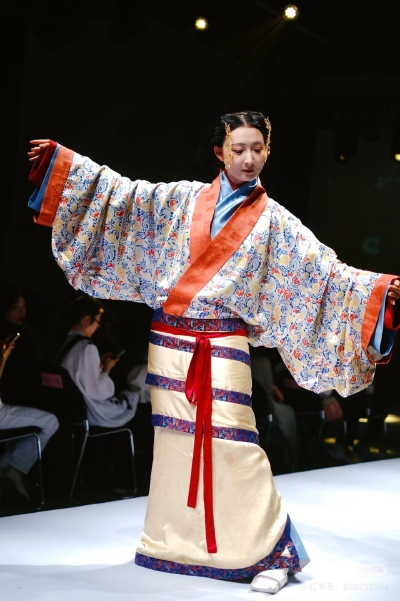 汉服