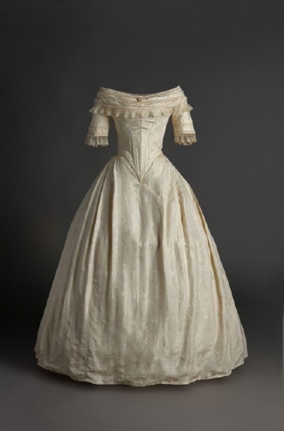 Wedding dress, 1840