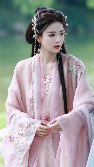 临江仙 李青月 花如月 白鹿