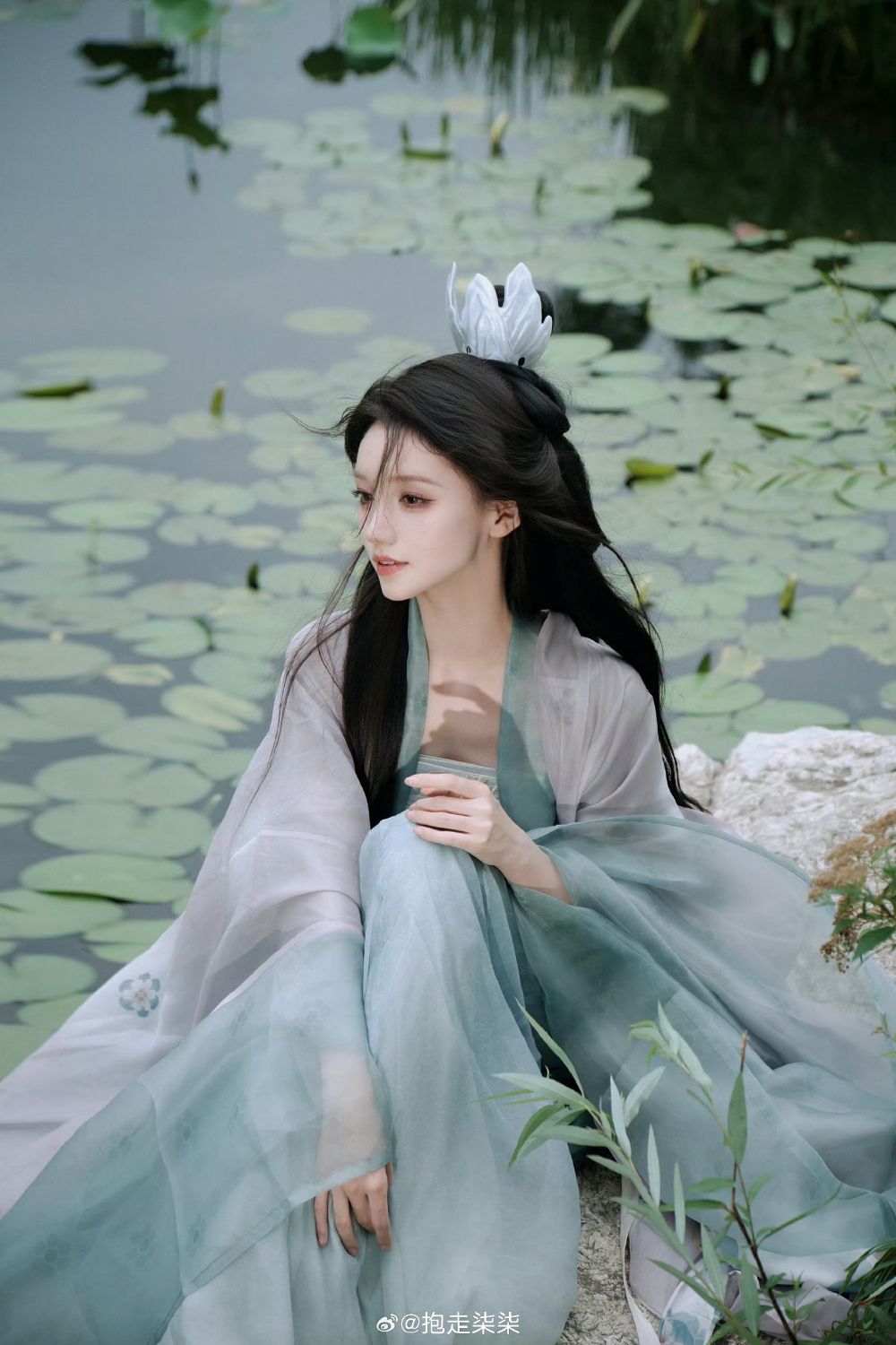 春色岂知心