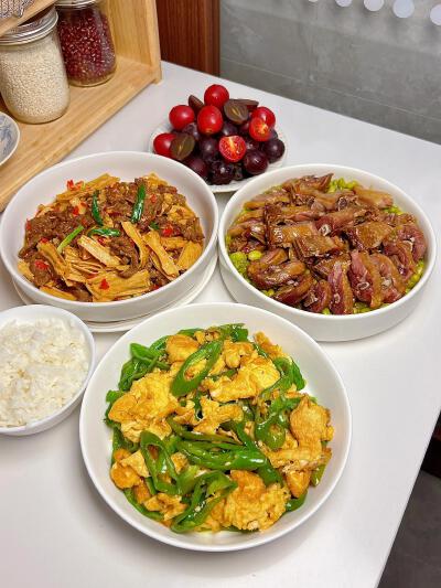 美食