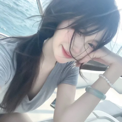 女头真人