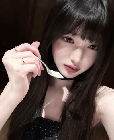 张元英