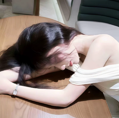 女头