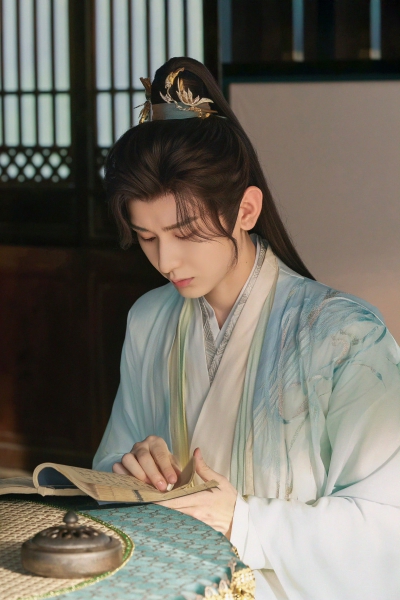 成毅