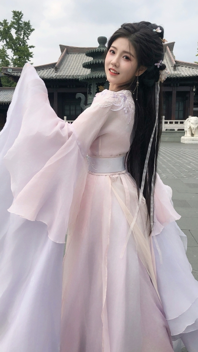 宥拉