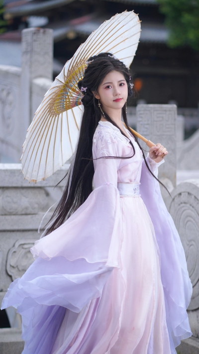 宥拉