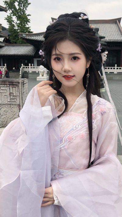 宥拉