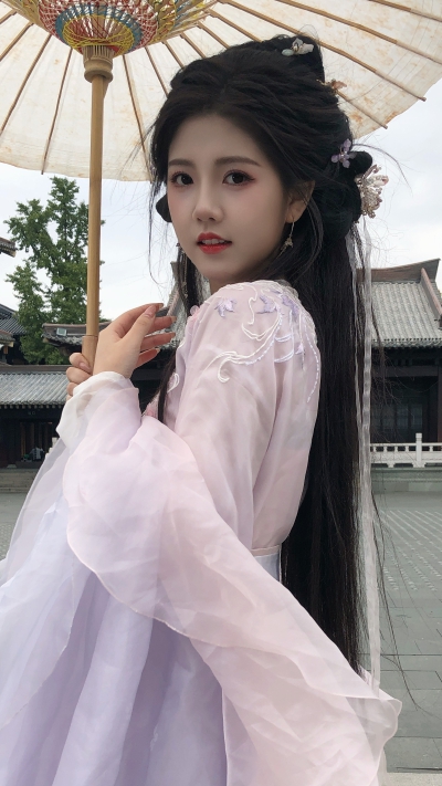 宥拉