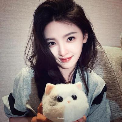 ❤️星星贩卖所❤️＃生命力女生头像 ​​​＃Wechat氛围感女头＃夏日头像＃自由感＃自然系＃蝴蝶女孩头像＃艺术感头像＃胶片感头像＃复古＃棕色系