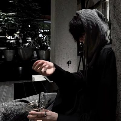 ୧⍤⃝Man
