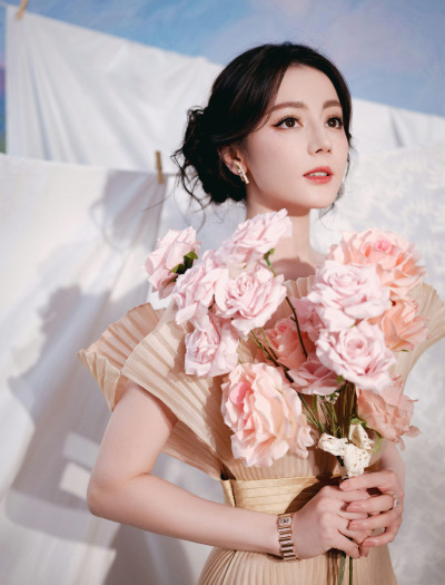 迪丽热巴