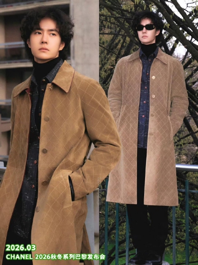王一博香奈儿全行程时光总结
2023-2026横跨全球8城，10+场大秀与活动
从高级成衣到高级定制，从秀场看秀到品牌活动
每一次亮相都精准诠释香奈儿风格，每一套造型都成为
时尚名场面用实力书写内娱时尚天花板，用真诚…