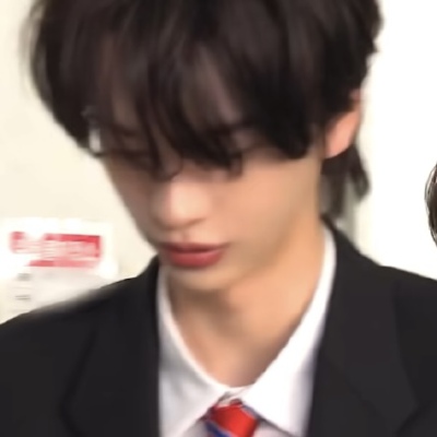 申惟