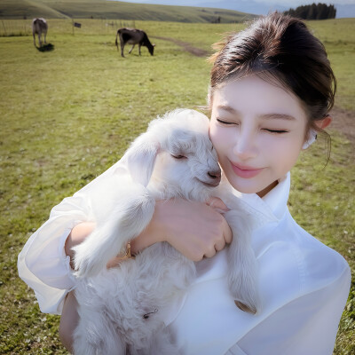 女头
二传头像注明出处