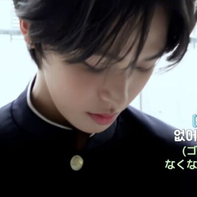 随机选取一期物料截头像