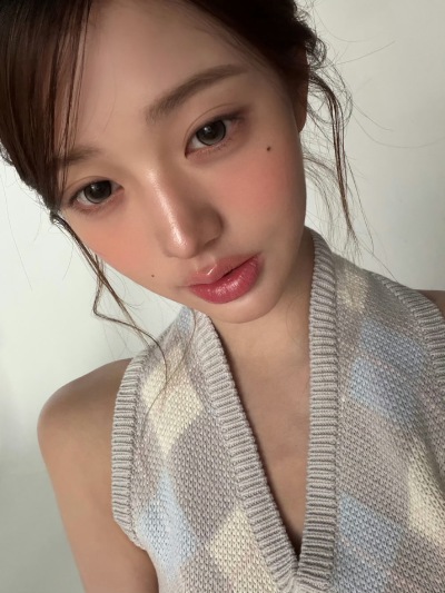 张元英
