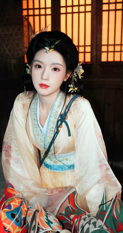 王云云