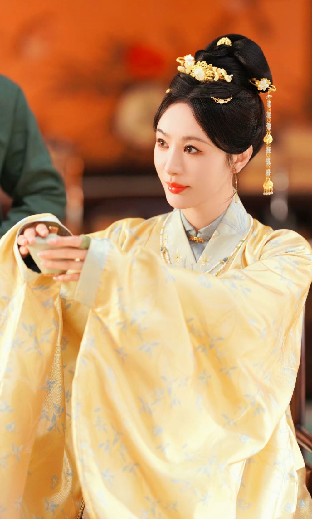 李菲儿