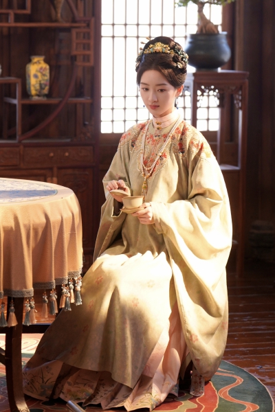 花开锦绣 邓恩熙∣傅庭芸