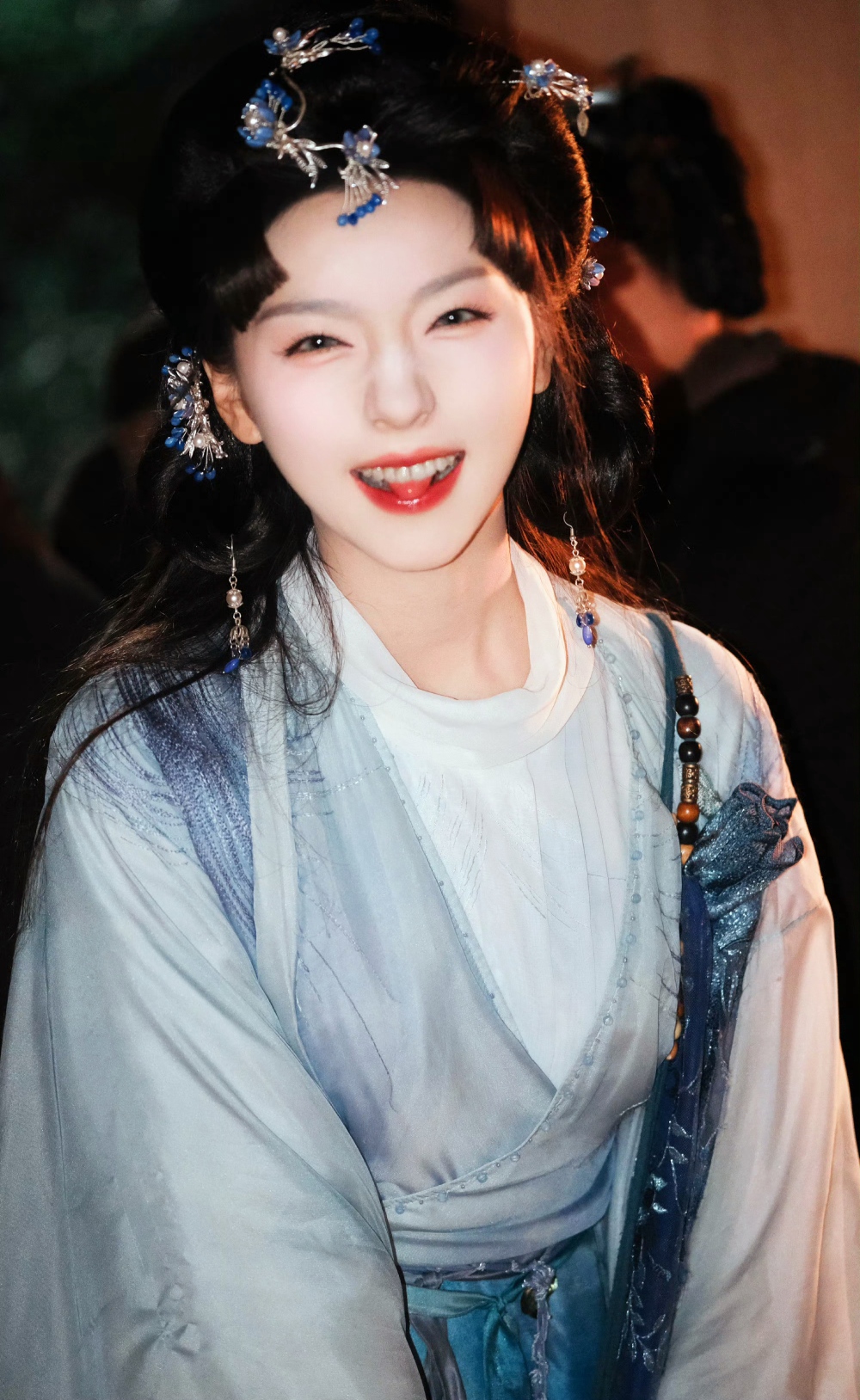 王云云