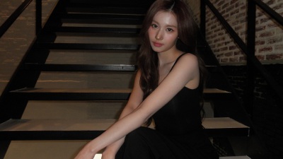 凑崎纱夏 sana