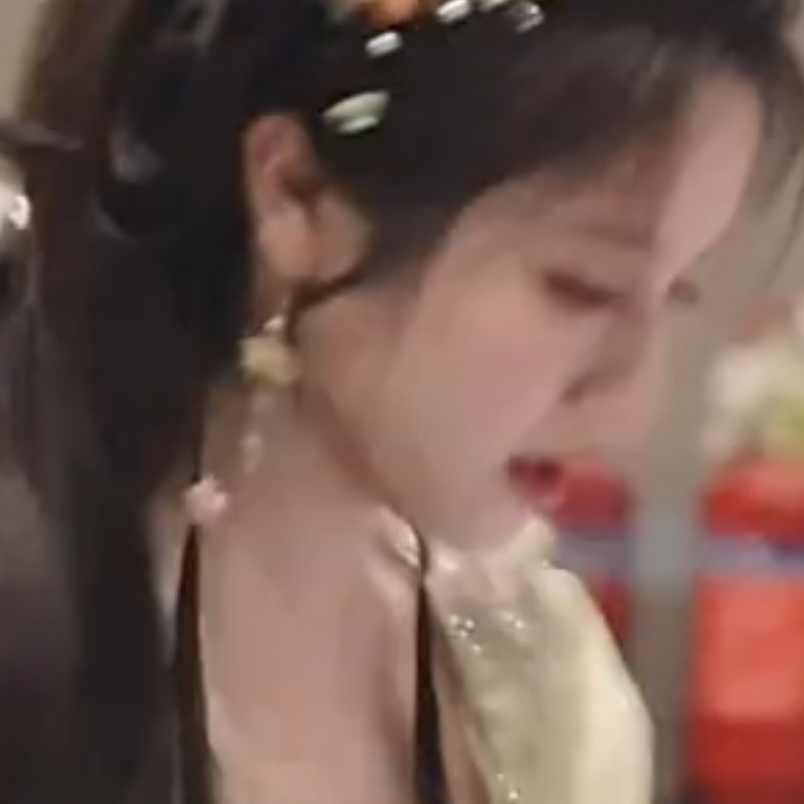我不配踏你夜王府？我呸！