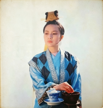 咏霞
