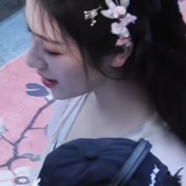 我不配踏你夜王府？我呸！
