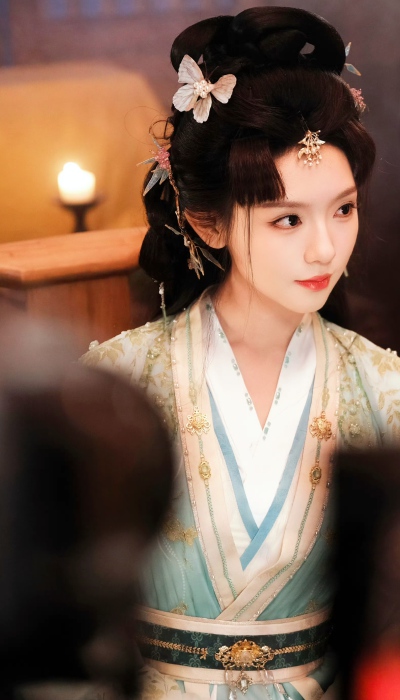王云云