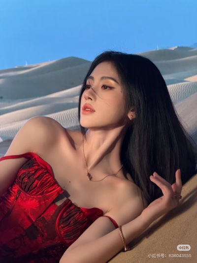 鞠婧祎