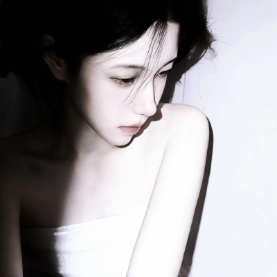 悄悄退场