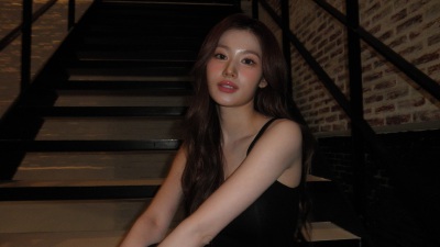凑崎纱夏 sana