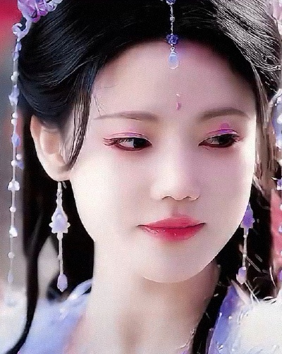 孙珍妮《师兄太稳健》云霄仙子