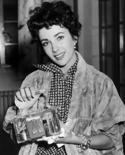 Elizabeth Taylor ​​​
