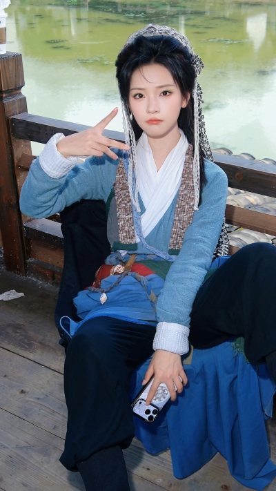 王云云