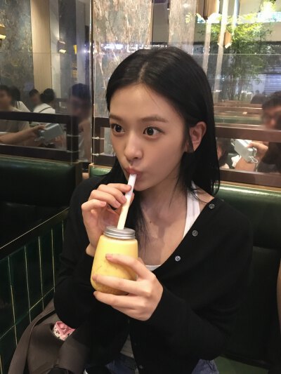 安宥真 yujin