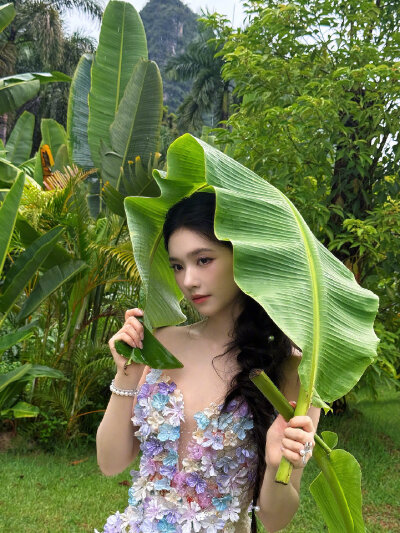 林允