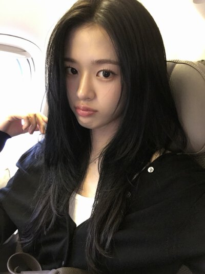 安宥真 yujin