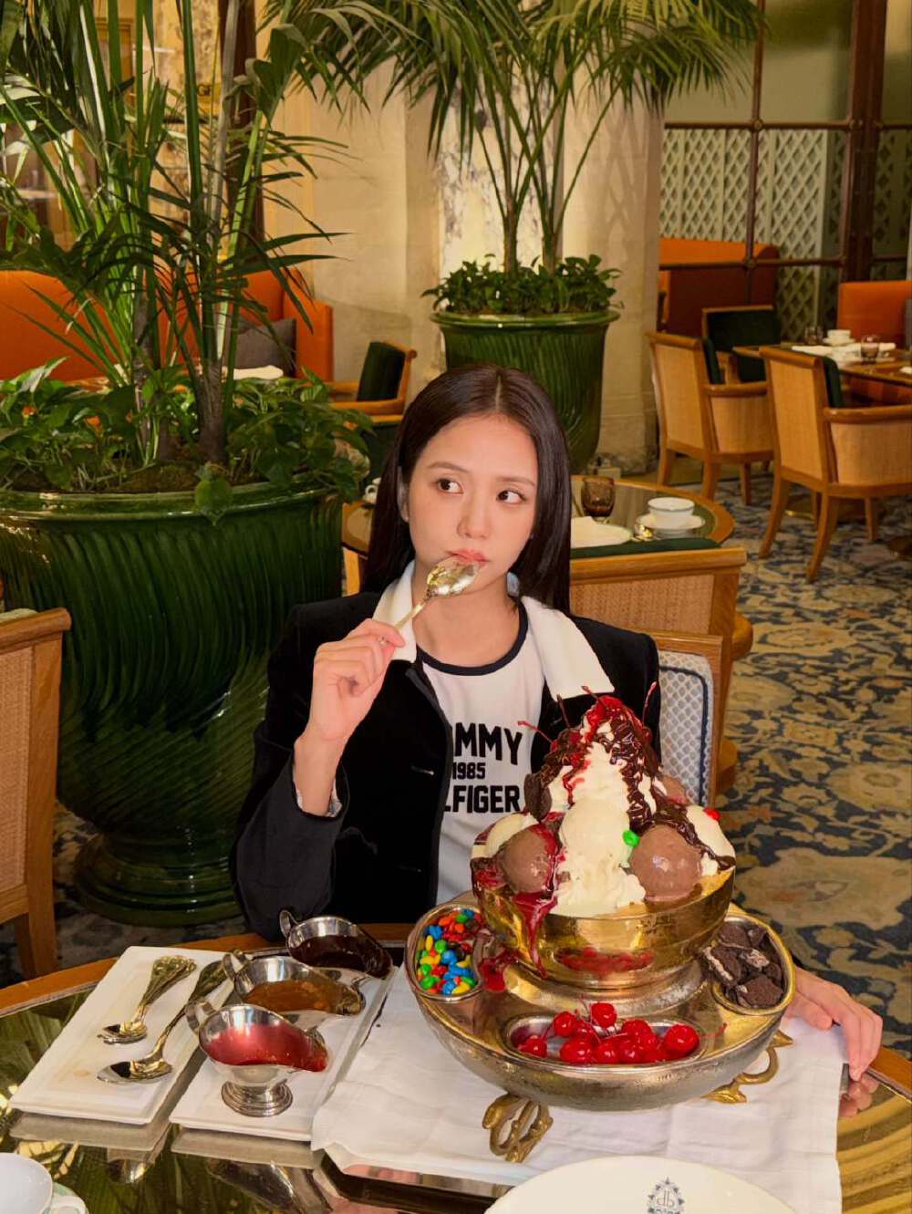 金智秀